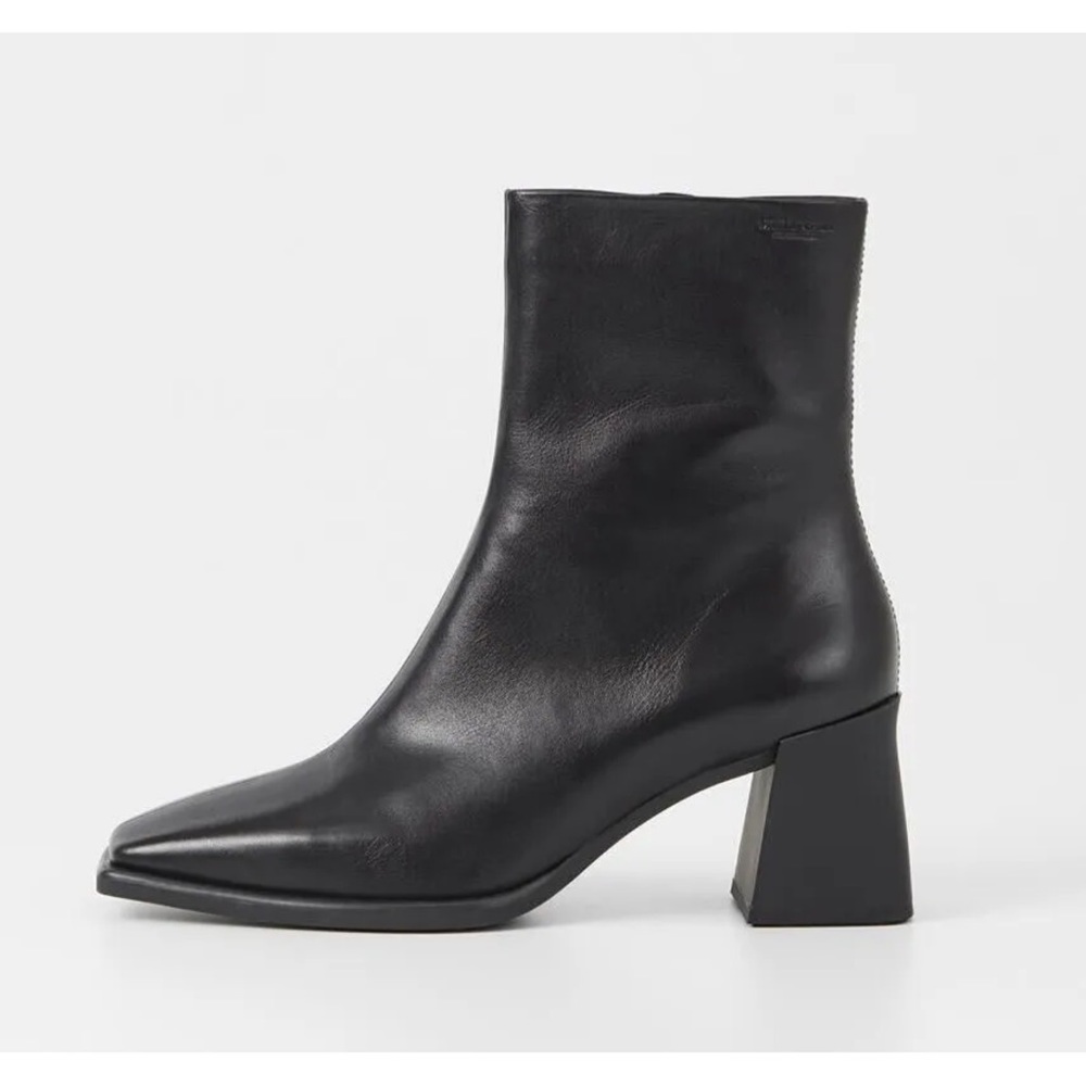 Vagabond Shoemakers Hedda Bootie Black Leather Size 36 US 6 NWOT
